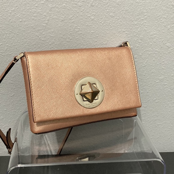 Kate Spade - Picture 7 of 12